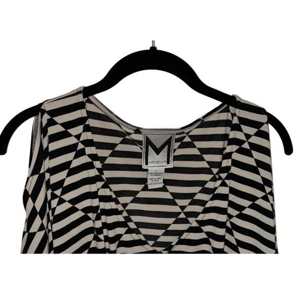 Marc Bouwer Women's Cold Shoulder Top Batwing Sleeves Navy & Tan Stripes EUC - Picture 6 of 7